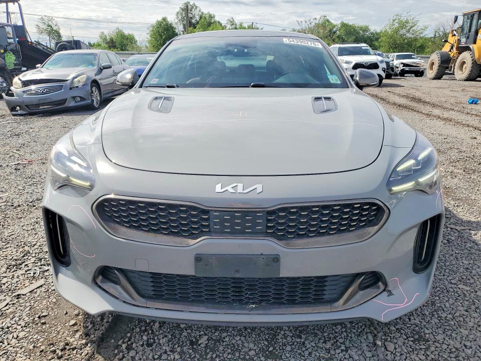 2022 Kia Stinger მანქანა იყიდება აუქციონზე, vin: KNAE35LD7N6116581, აუქციონის ნომერი: 54390276
