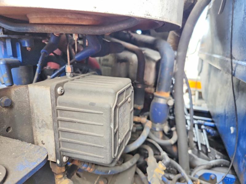 2011 Mack 600 მანქანა იყიდება აუქციონზე, vin: 1M2AV02C8BM008450, აუქციონის ნომერი: 52771826