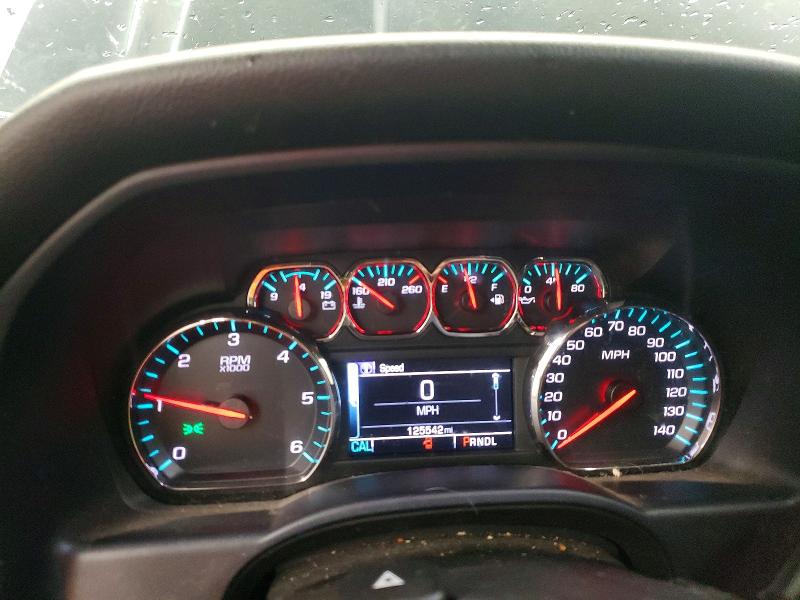 Продажа на аукционе авто 2018 Chevrolet Silverado, vin: 3GCUKREC5JG275069, номер лота: 52150406