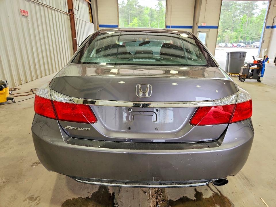 Продажа на аукционе авто 2015 Honda Accord, vin: 1HGCR2F3XFA133109, номер лота: 52083366