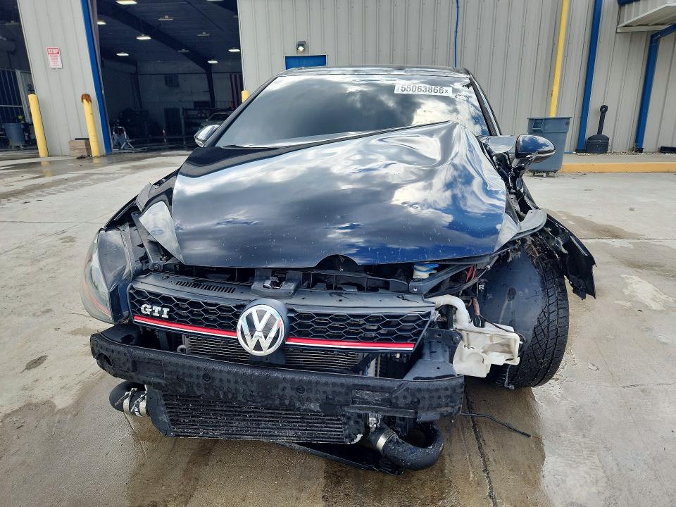 Продажа на аукционе авто 2015 Volkswagen Gti, vin: 3VW4T7AUXFM049678, номер лота: 55063866