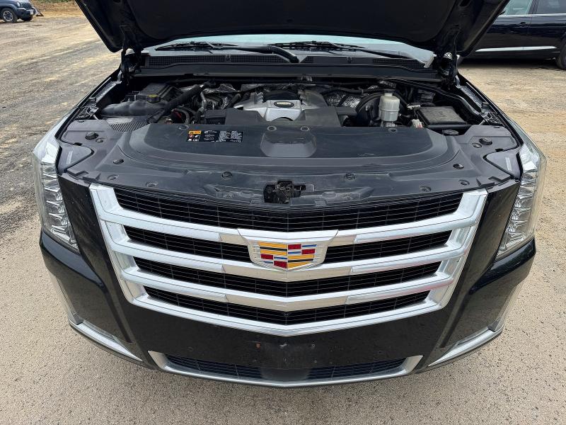 55045646 :رقم المزاد ، 1GYS4JKJ1GR111858 vin ، 2016 Cadillac Escalade مزاد بيع
