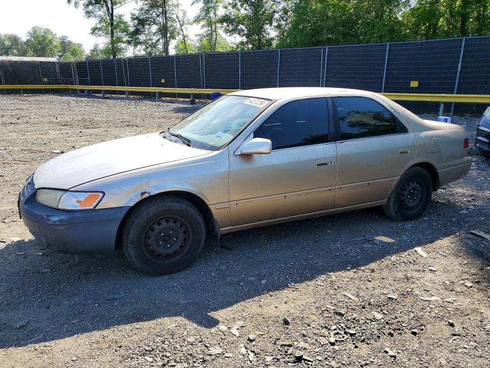 1998 Toyota Camry მანქანა იყიდება აუქციონზე, vin: JT2BG22K8W0216890, აუქციონის ნომერი: 54057216