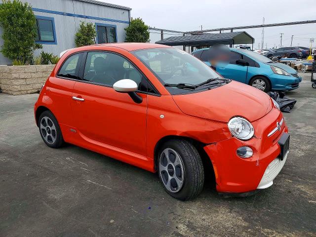 53094986 :رقم المزاد ، 3C3CFFGEXHT600639 vin ، 2017 Fiat 500 مزاد بيع