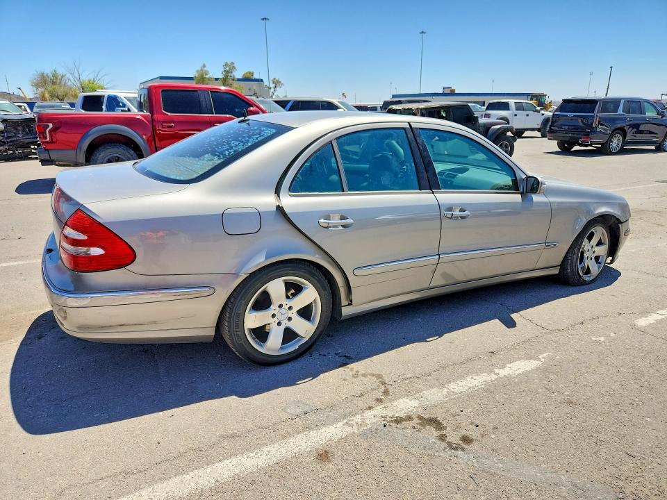 Продажа на аукционе авто 2003 Mercedes-benz E, vin: WDBUF65J03A131799, номер лота: 54162976