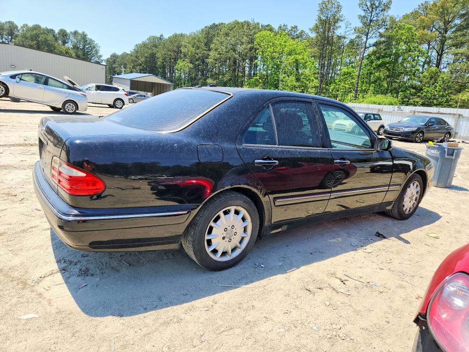 2000 Mercedes-benz E მანქანა იყიდება აუქციონზე, vin: WDBJF65J6YB144514, აუქციონის ნომერი: 53922126