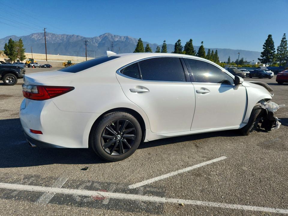 Aukcja sprzedaży 2017 Lexus Es, vin: 58ABK1GG7HU056070, numer aukcji: 52830476