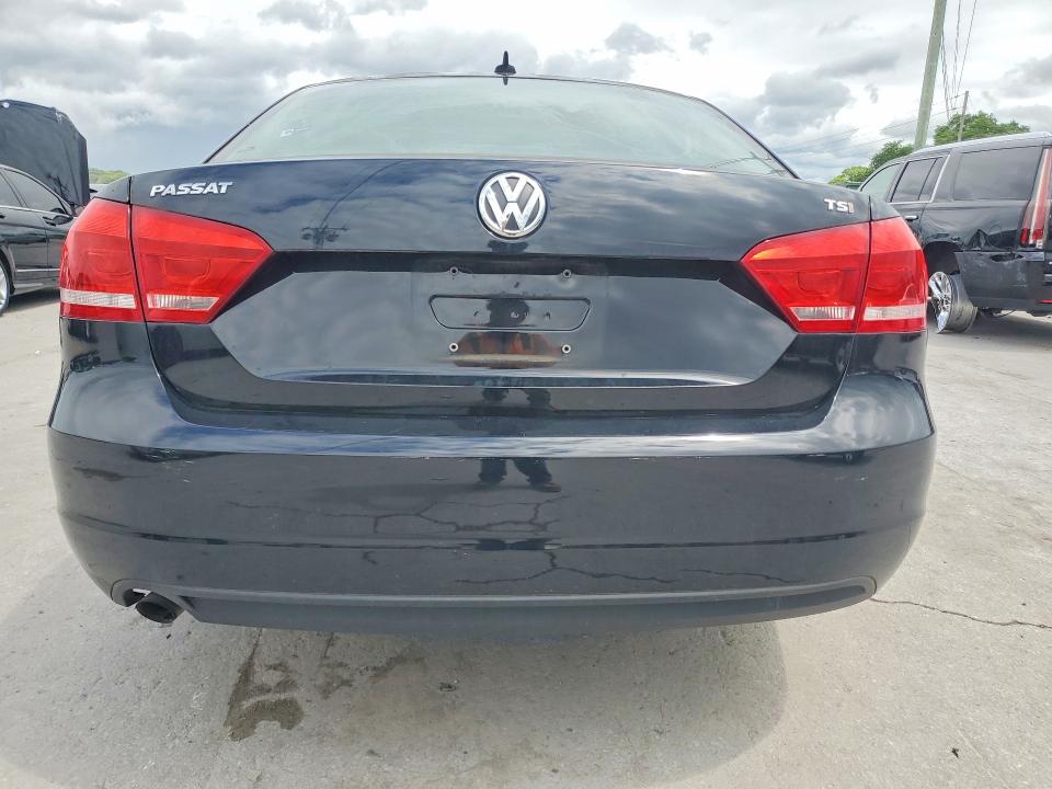2014 Volkswagen Passat მანქანა იყიდება აუქციონზე, vin: 1VWAT7A31EC063589, აუქციონის ნომერი: 54453286