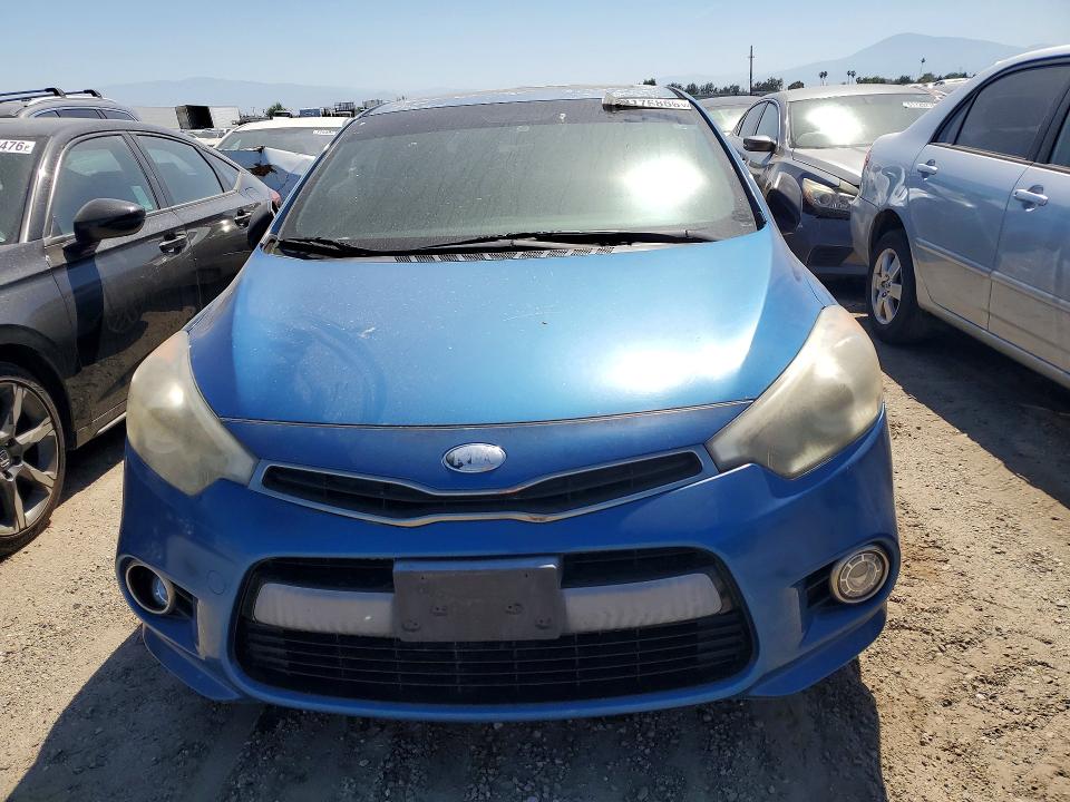 52176866 :رقم المزاد ، KNAFZ6A31F5271475 vin ، 2015 Kia Forte مزاد بيع