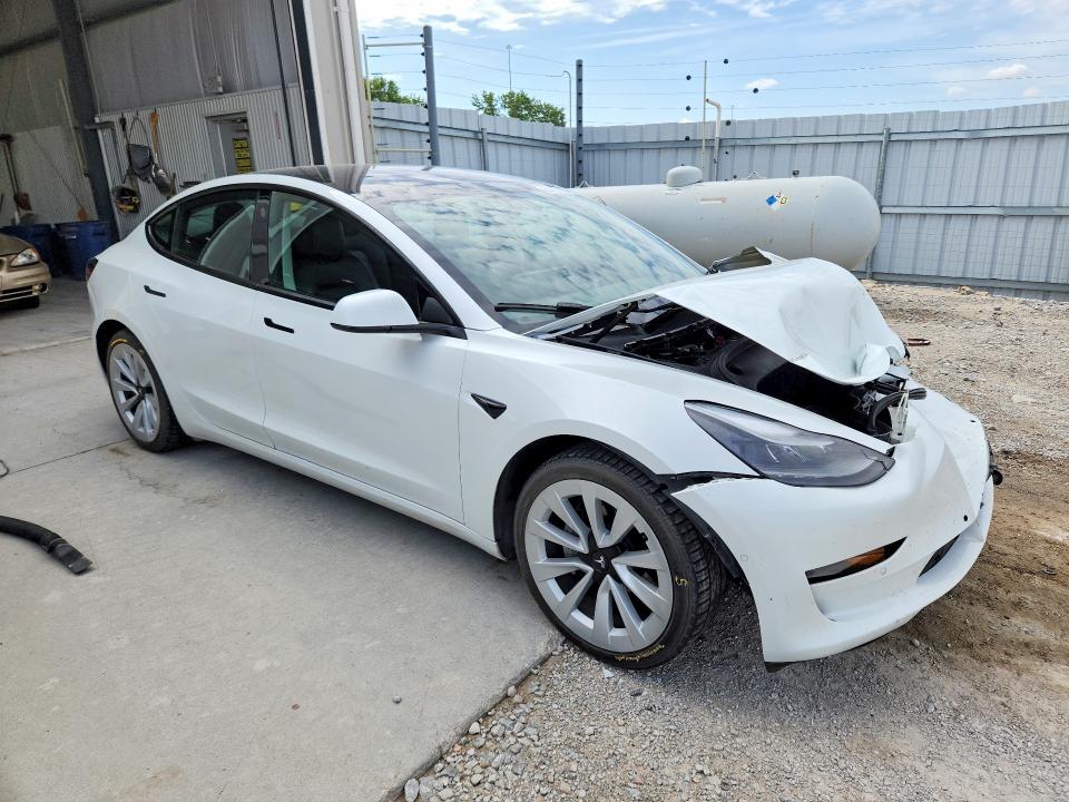 2022 Tesla Model 3 მანქანა იყიდება აუქციონზე, vin: 5YJ3E1EB6NF251662, აუქციონის ნომერი: 54167706