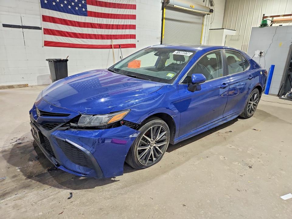 2024 Toyota Camry მანქანა იყიდება აუქციონზე, vin: 4T1T11BK7RU125612, აუქციონის ნომერი: 51300376