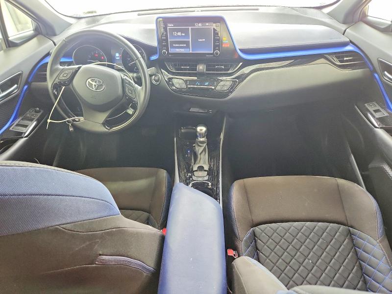 2020 Toyota C-hr მანქანა იყიდება აუქციონზე, vin: JTNKHMBX5L1073541, აუქციონის ნომერი: 52517556
