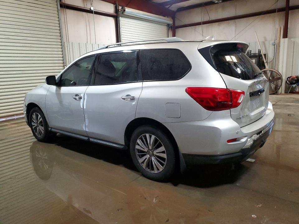 54113336 :رقم المزاد ، 5N1DR2MN4KC628567 vin ، 2019 Nissan Pathfinder مزاد بيع