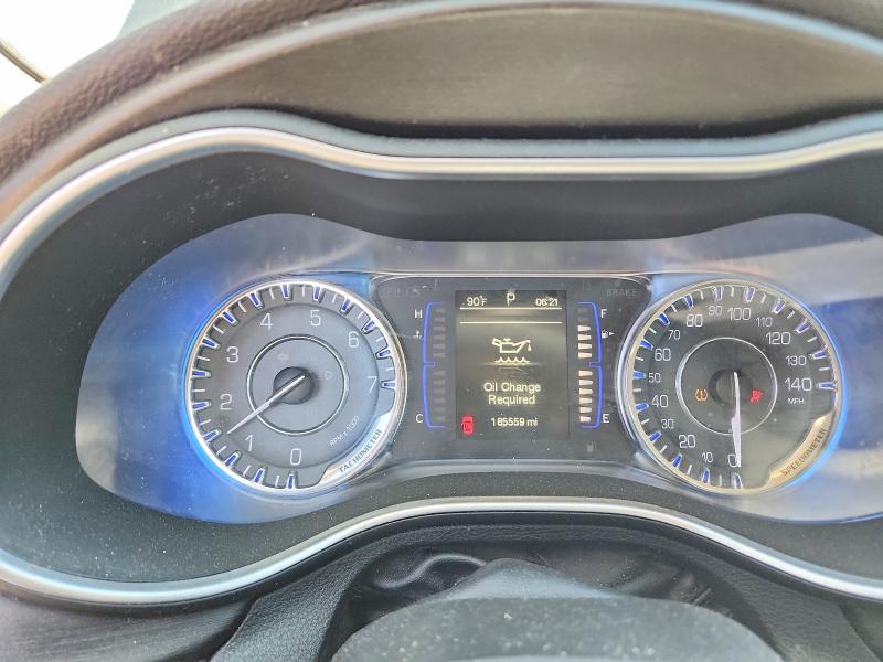 Продаж на аукціоні авто 2015 Chrysler 200, vin: 1C3CCCAG5FN738765, номер лоту: 54661526