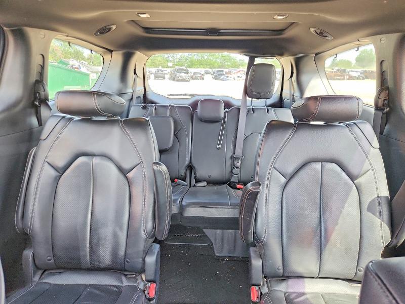 Auction sale of the 2019 Chrysler Pacifica, vin: 2C4RC1EG6KR667495, lot number: 55056456