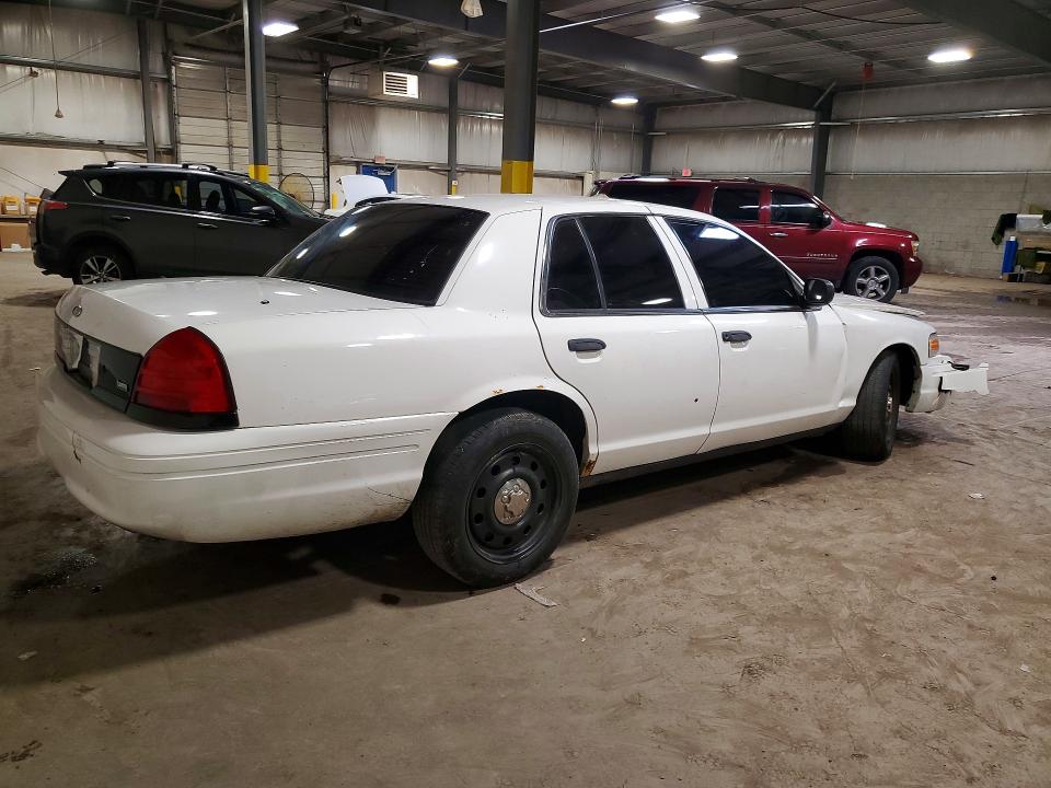 Продаж на аукціоні авто 2011 Ford Crown Victoria, vin: 2FABP7BV6BX134463, номер лоту: 51786606