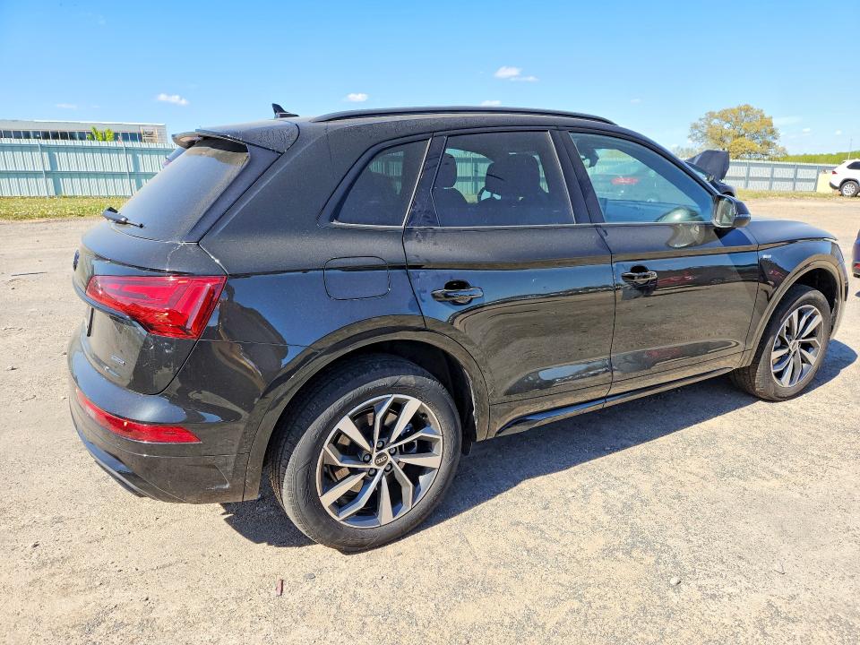 52737236 :رقم المزاد ، WA1GAAFY6R2100131 vin ، 2024 Audi Q5 مزاد بيع