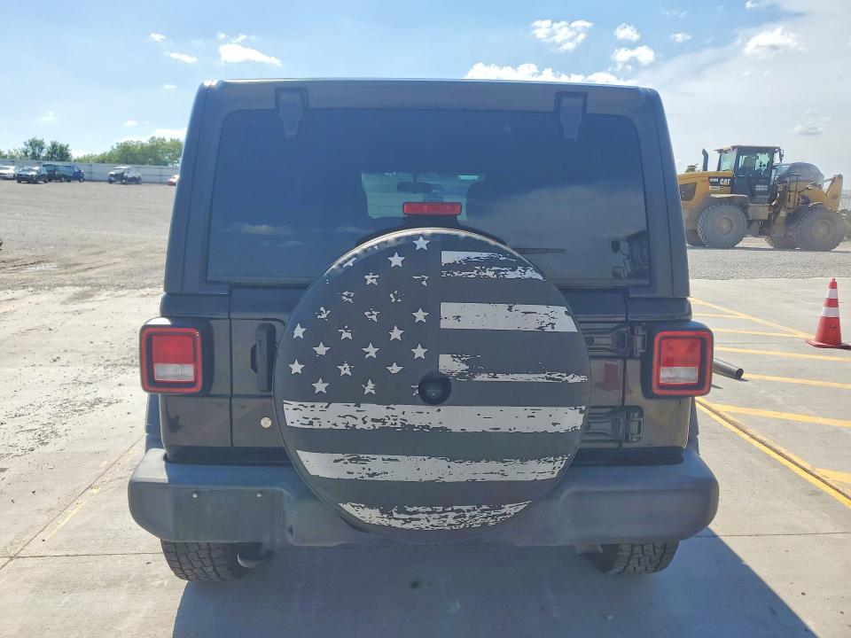 2018 Jeep Wrangler Unlimited მანქანა იყიდება აუქციონზე, vin: 1C4HJXDG8JW280412, აუქციონის ნომერი: 52292146