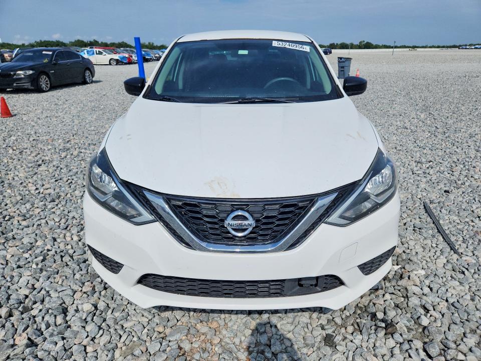 53240956 :رقم المزاد ، 3N1AB7AP1JY317475 vin ، 2018 Nissan Sentra مزاد بيع