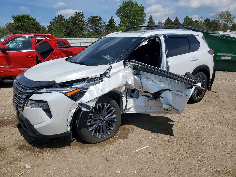 2025 Nissan Rogue მანქანა იყიდება აუქციონზე, vin: JN8BT3DD5SW300605, აუქციონის ნომერი: 52876876