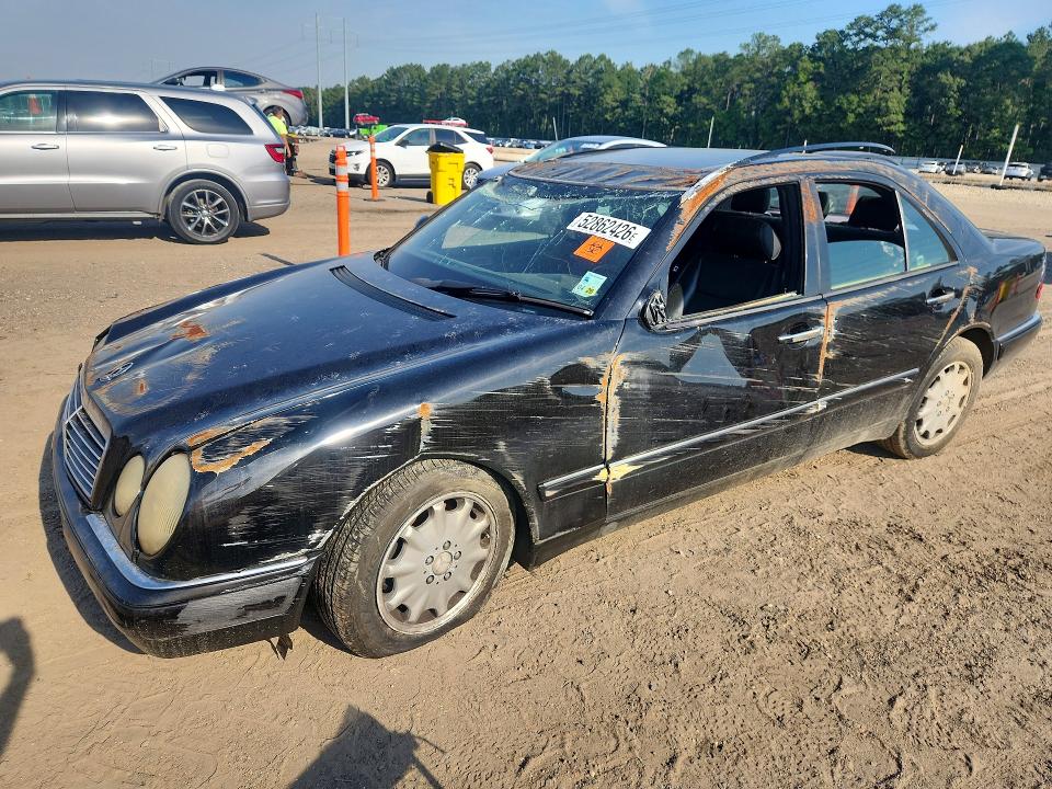 Продажа на аукционе авто 1997 Mercedes-benz E, vin: WDBJF55FXVA298604, номер лота: 52862426