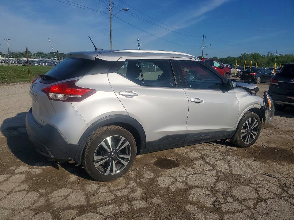 Продаж на аукціоні авто 2019 Nissan Kicks, vin: 3N1CP5CU3KL550175, номер лоту: 55105596
