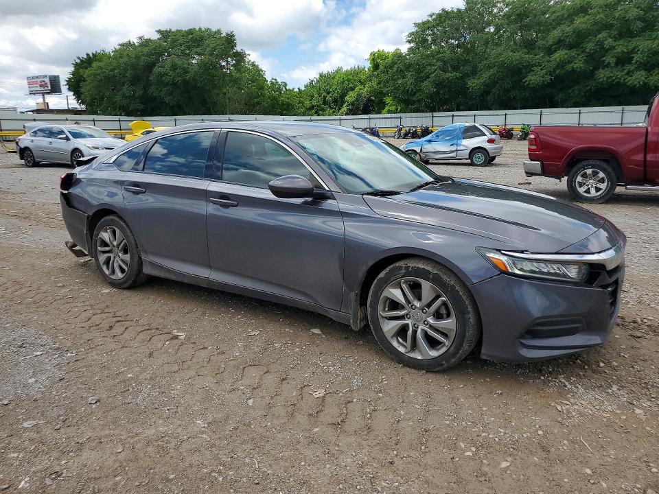 Продажа на аукционе авто 2018 Honda Accord, vin: 1HGCV1F17JA227901, номер лота: 54856356