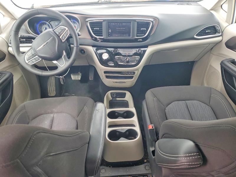 2023 Chrysler Voyager მანქანა იყიდება აუქციონზე, vin: 2C4RC1CG1PR549655, აუქციონის ნომერი: 52716556