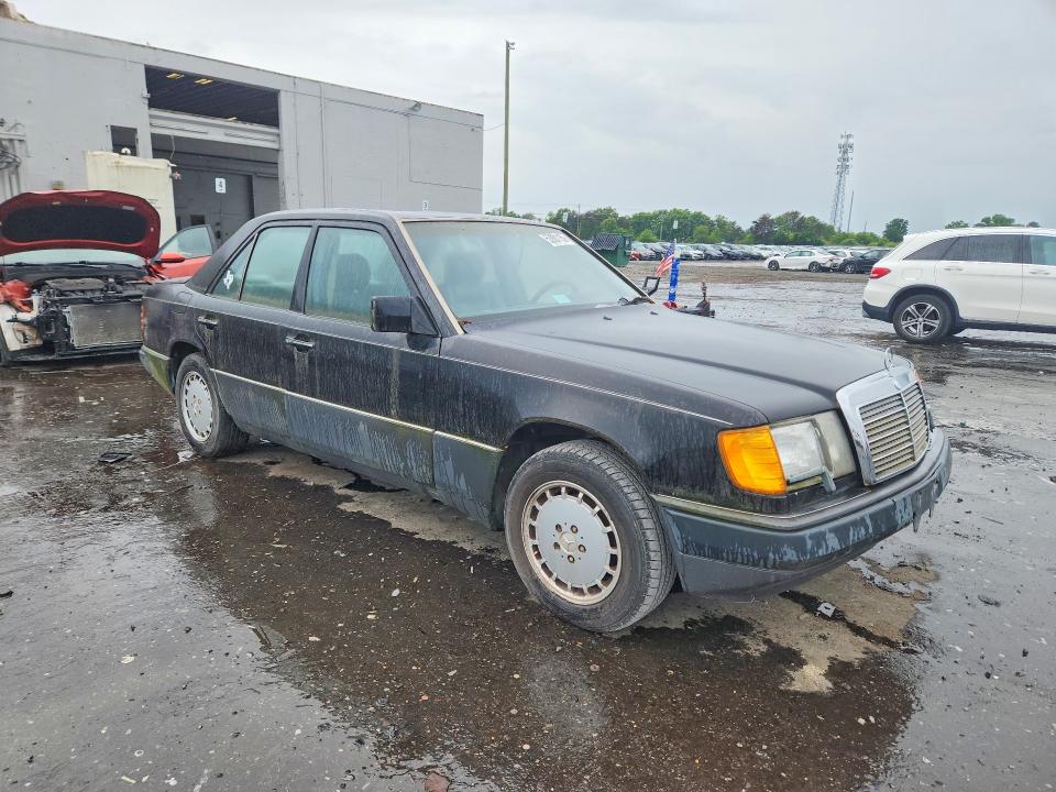 Продаж на аукціоні авто 1990 Mercedes-benz E-class, vin: WDBEA30D3LB094258, номер лоту: 50881156