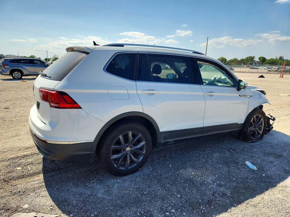 2024 Volkswagen Tiguan მანქანა იყიდება აუქციონზე, vin: 3VV3B7AX0RM031935, აუქციონის ნომერი: 52047146
