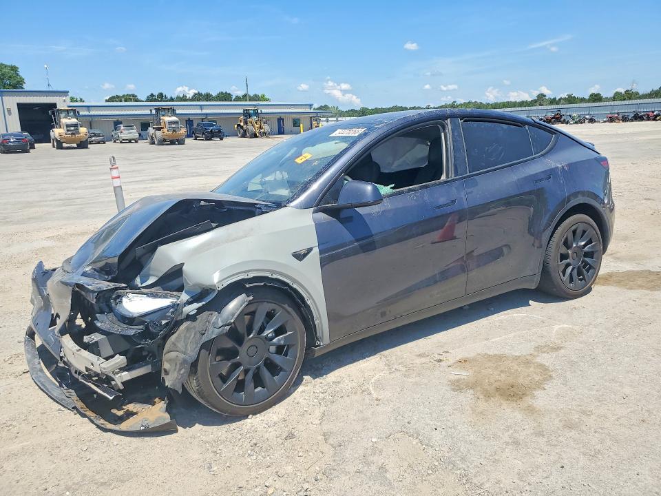 Продажа на аукционе авто 2025 Tesla Model Y, vin: 7SAYGDED7SA372568, номер лота: 54470266