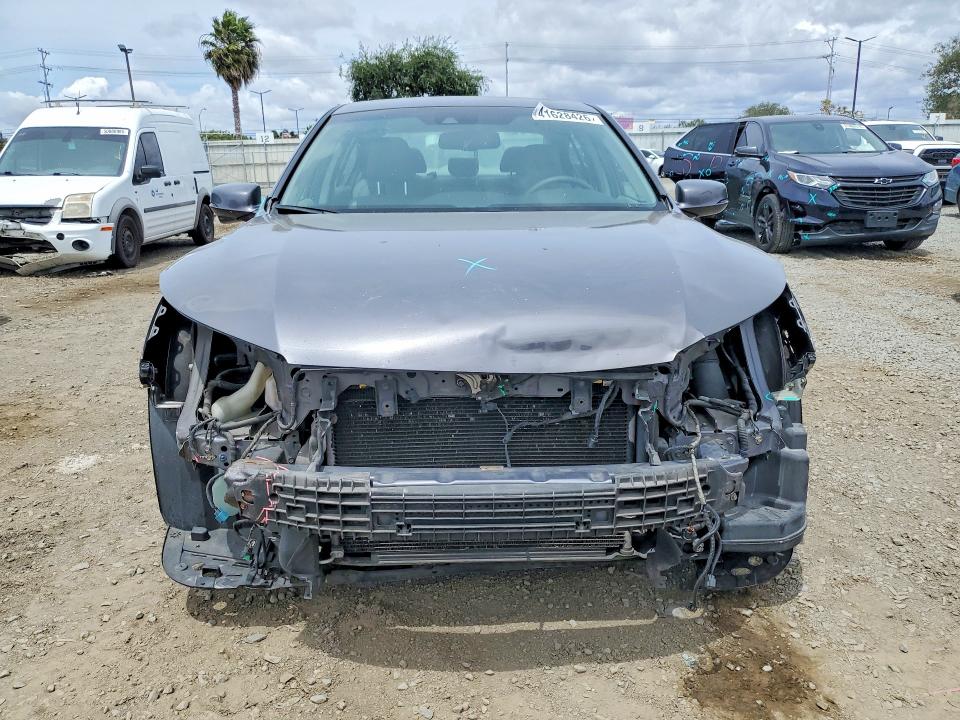 41628426 :رقم المزاد ، 1HGCR3F82DA048893 vin ، 2013 Honda Accord مزاد بيع
