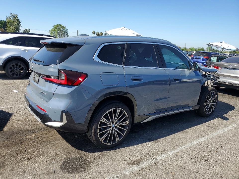 2024 Bmw X1 მანქანა იყიდება აუქციონზე, vin: WBX73EF03R5Z15339, აუქციონის ნომერი: 54127516