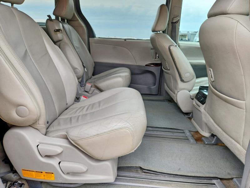 Продажа на аукционе авто 2013 Toyota Sienna, vin: 5TDYK3DC4DS323618, номер лота: 52769476