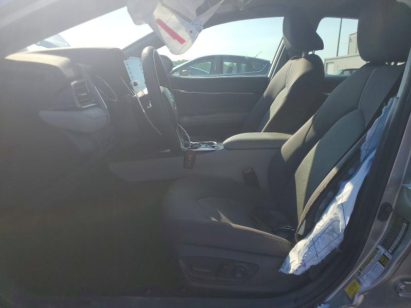 55108286 :رقم المزاد ، 4T1C31AKXNU588382 vin ، 2022 Toyota Camry مزاد بيع