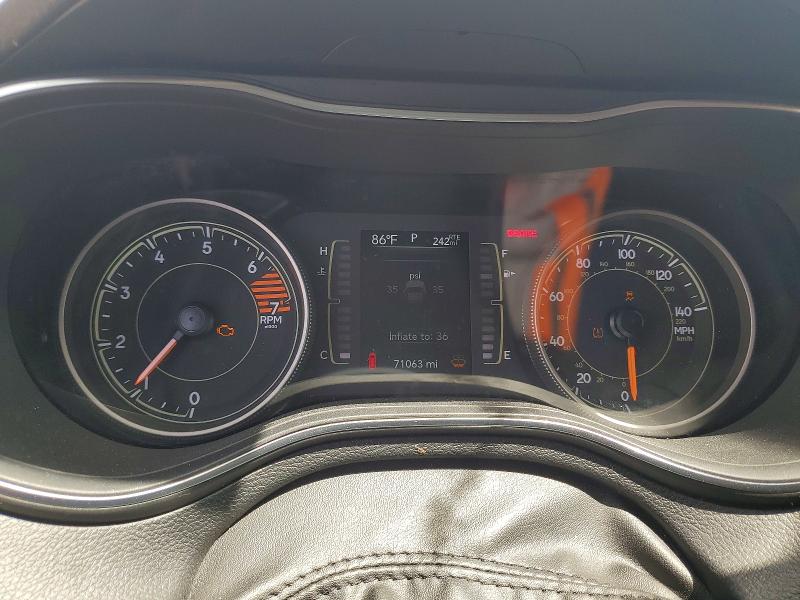 49017356 :رقم المزاد ، 1C4PJLLB7KD486196 vin ، 2019 Jeep Cherokee مزاد بيع