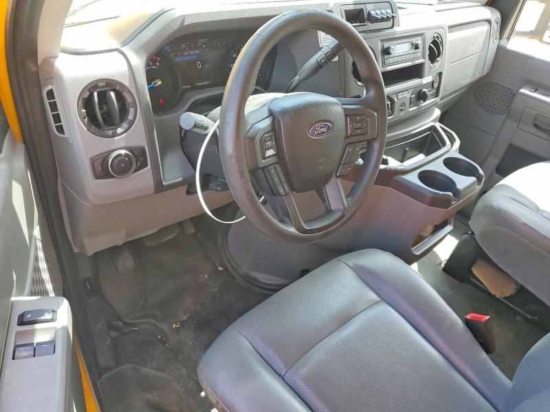 2022 Ford Econoline მანქანა იყიდება აუქციონზე, vin: 1FDWE3FN3NDC04013, აუქციონის ნომერი: 54721376
