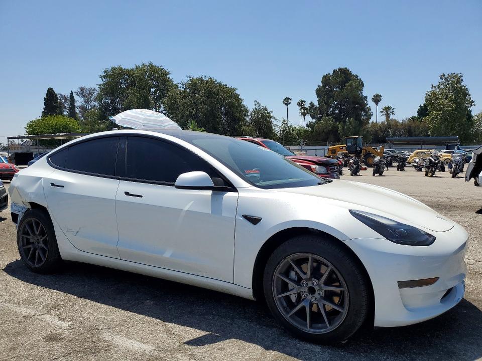54109496 :رقم المزاد ، 5YJ3E1EA2PF587769 vin ، 2023 Tesla Model 3 مزاد بيع