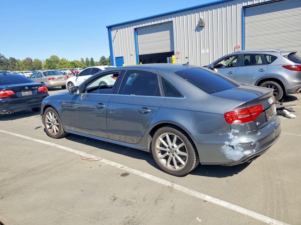 Продажа на аукционе авто 2014 Audi A4, vin: WAUFFAFL9EA089131, номер лота: 52815916