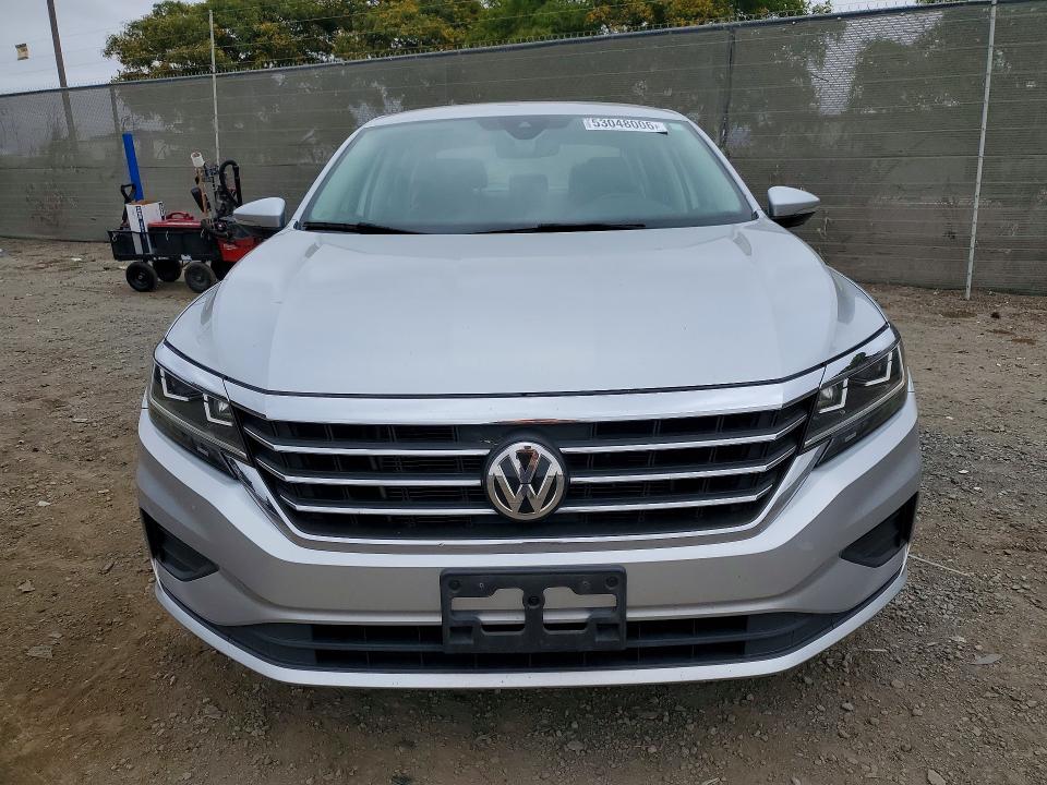 Продажа на аукционе авто 2020 Volkswagen Passat, vin: 1VWSA7A39LC017354, номер лота: 53048006