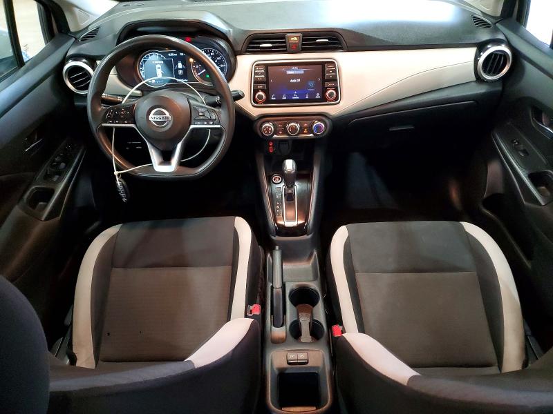 53513856 :رقم المزاد ، 3N1CN8EV6ML862992 vin ، 2021 Nissan Versa مزاد بيع