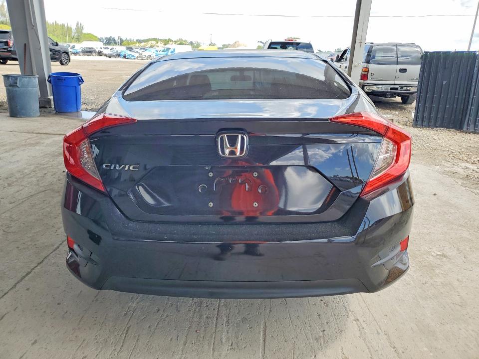52414386 :رقم المزاد ، 2HGFC2F77GH531687 vin ، 2016 Honda Civic مزاد بيع
