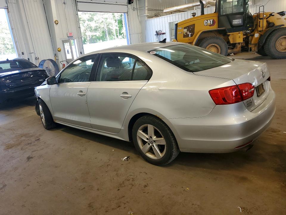 55223256 :رقم المزاد ، 3VWLL7AJ8CM086807 vin ، 2012 Volkswagen Jetta مزاد بيع