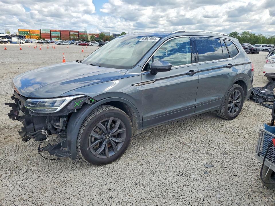 53523056 :رقم المزاد ، 3VVMB7AX7PM031979 vin ، 2023 Volkswagen Tiguan مزاد بيع
