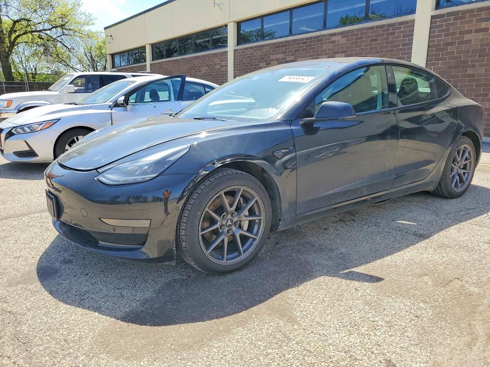 Продажа на аукционе авто 2022 Tesla Model 3, vin: 5YJ3E1EAXNF288494, номер лота: 52332326
