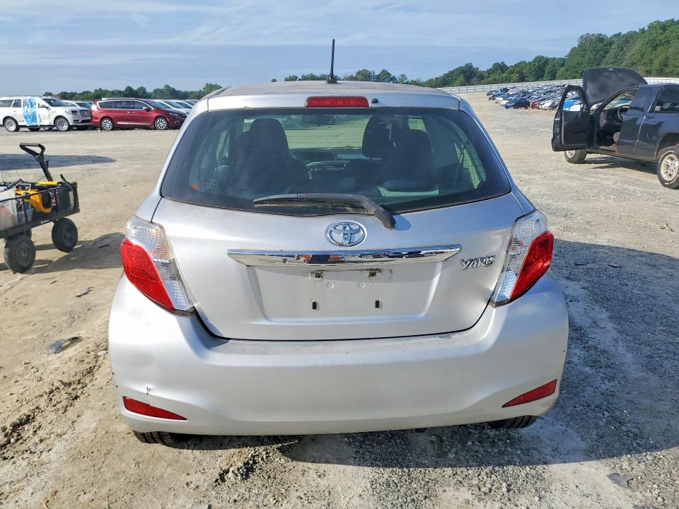 2012 Toyota Yaris მანქანა იყიდება აუქციონზე, vin: JTDJTUD30CD506450, აუქციონის ნომერი: 55094036