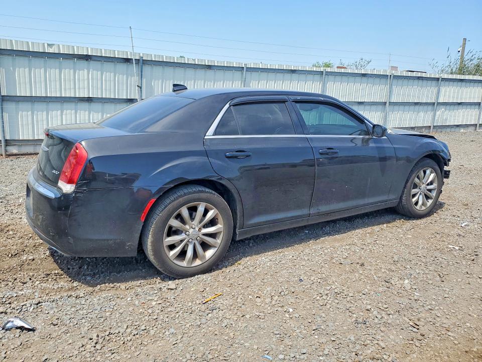 Продаж на аукціоні авто 2015 Chrysler 300, vin: 2C3CCARG8FH831104, номер лоту: 54048546