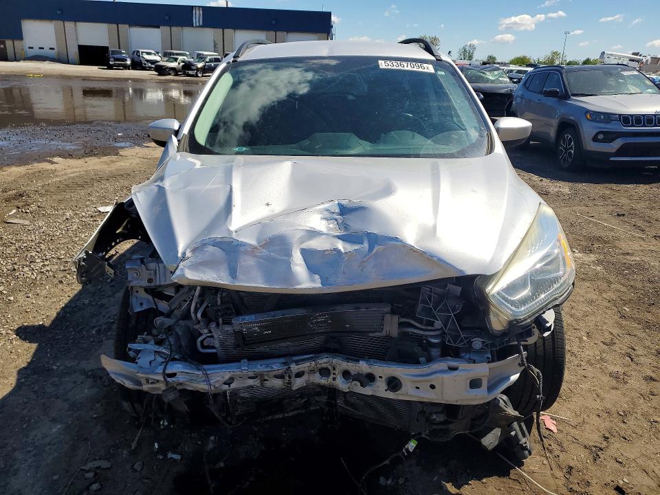 53367096 :رقم المزاد ، 1FMCU0GDXHUD74531 vin ، 2017 Ford Escape مزاد بيع