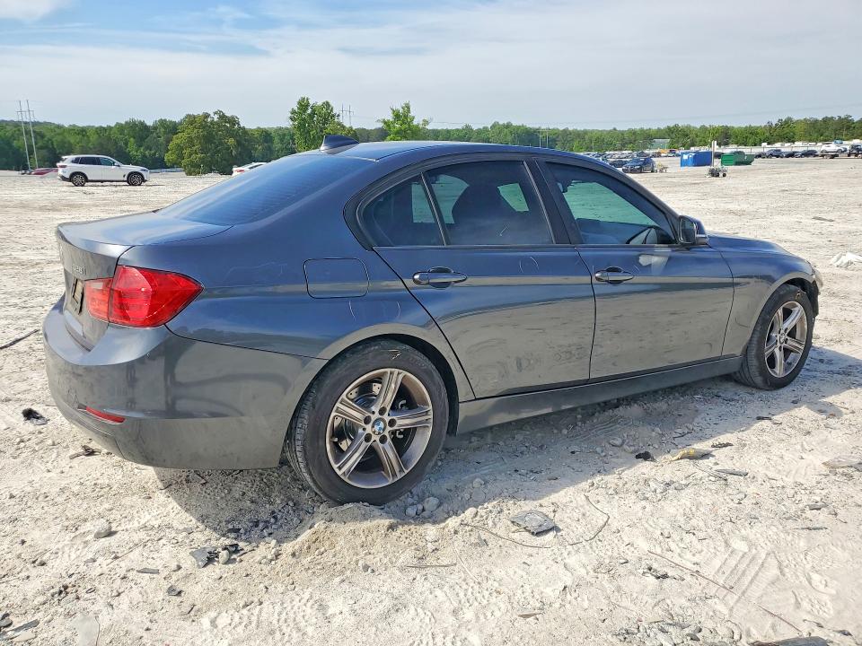 52358556 :رقم المزاد ، WBA3A5G55CNP16583 vin ، 2012 Bmw 328 مزاد بيع