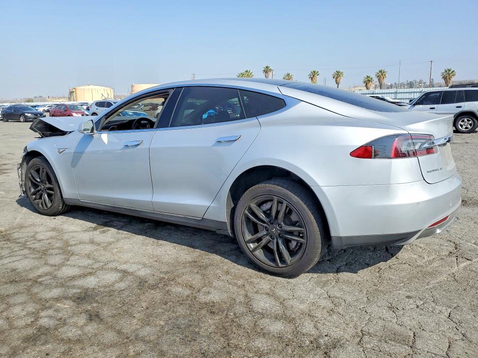 Продаж на аукціоні авто 2014 Tesla Model S, vin: 5YJSA1S11EFP48685, номер лоту: 54722636